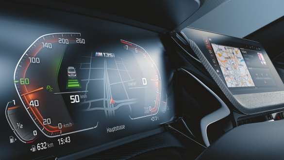 BMW Live Cockpit ConnectedPro. Rete di display BMW Live Cockpit ConnectedPro della nuova BMW Serie 1.