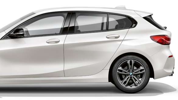 BMW Serie 1 F40 Shadow Line M lucida BMW Serie 1 F40 Versione Sport con Shadow Line M lucida