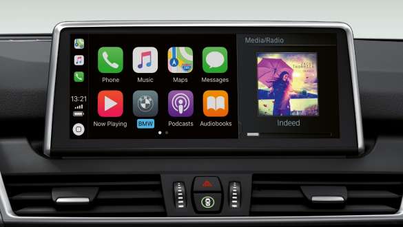 Apple CarPlay® della BMW Serie 2 Active Tourer F45 Apple CarPlay® della BMW Serie 2 Active Tourer F45 2018 abitacolo