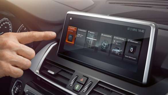 Touch Interface della BMW Serie 2 Active Tourer F45 Touch Interface Control Display della BMW Serie 2 Active Tourer F45 2018 abitacolo