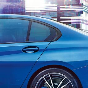 BMW Serie 3 Berlina, gomito di Hofmeister G20. GOMITO DI HOFMEISTER G20.