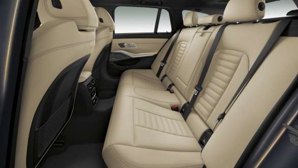 BMW Serie 3 Touring (G21), sistema di carico passante BMW Serie 3 Touring (G21), sistema di carico passante