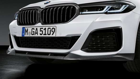 Splitter frontale M Performance Carbon della BMW Serie 5 Berlina G30 Splitter frontale M Performance Carbon della BMW Serie 5 Berlina G30
