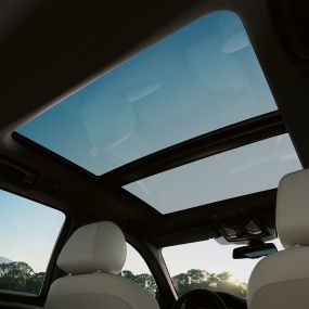 Tetto panoramico in vetro della BMW Serie 5 Touring G31 Tetto panoramico in vetro della BMW Serie 5 Touring G31 Facelift 2020, Sophisto Grey, interni