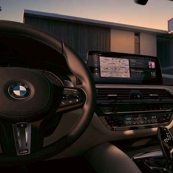 Cockpit della BMW Serie 6 Gran Turismo G32 2020 Cockpit della BMW Serie 6 Gran Turismo G32 2020