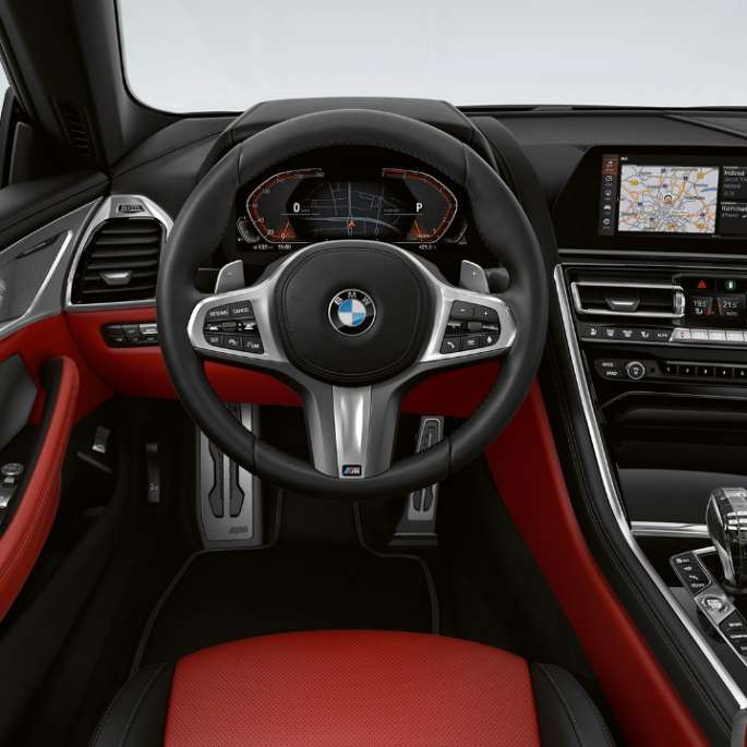 Pacchetto sportivo M, cockpit Nuova BMW Serie 8 Gran Coupé, pacchetto sportivo M, cockpit