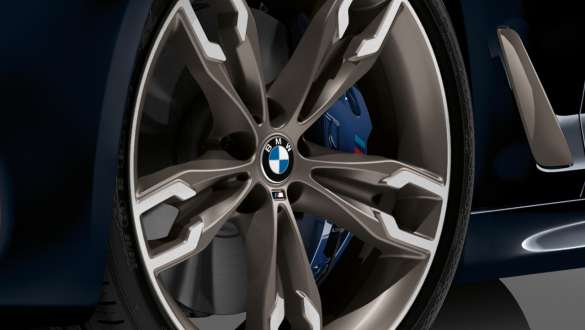Freno sportivo M BMW M550d xDrive Touring Freni sportivi M BMW M550d xDrive Touring G31 Azurite Black metallizzato Ruota