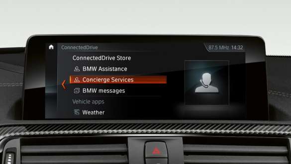 Concierge Service delle Automobili BMW Serie 2 Coupé M F87 Concierge Service delle Automobili BMW Serie 2 Coupé M F87 2018, primo piano dell’abitacolo
