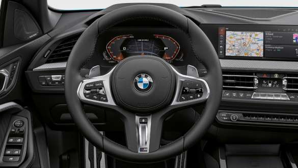 Sterzo sportivo M della BMW M235i xDrive Gran Coupé F44 Sterzo sportivo M della BMW M235i xDrive Gran Coupé F44, cockpit