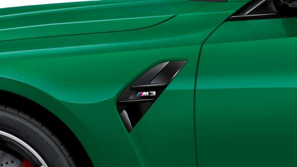Air Breather M della BMW M3 Berlina G80 2020 BMW M3 Berlina G80 2020 Isle of Man Green Air Breather M Primo piano