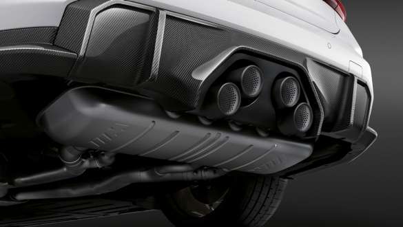 Sistema per i silenziatori di scarico M Performance in titanio della BMW M3 Berlina G80 2020 BMW M3 Berlina G80 2020 Sistema per i silenziatori di scarico M Performance in titanio Primo piano