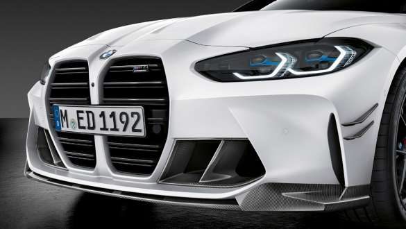 Elemento frontale M Performance in carbonio della BMW M4 Coupé G82 2020 BMW M4 Coupé G82 2020 Elemento frontale M Performance in carbonio Primo piano Frontale