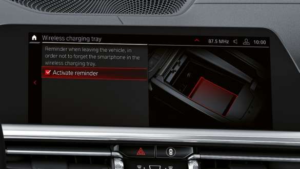 Telefonia con Wireless Charging della BMW Serie 4 Coupé Automobili M G82 G22 Automobili M BMW Serie 4 Coupé G82 G22 Telefonia con Wireless Charging.