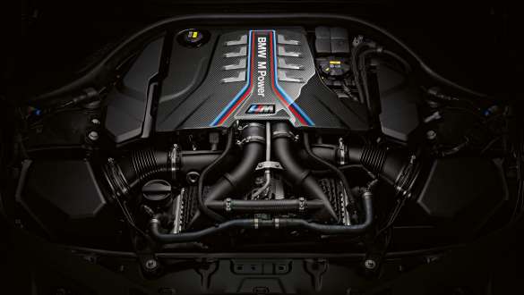 Motore benzina M high performance TwinPower Turbo a 8 cilindri F91. BMW M8 Competition Cabrio, motore benzina a 8 cilindri M TwinPower Turbo high performance F91.