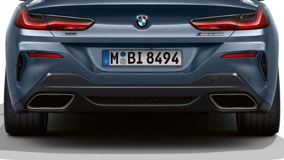 Terminali di scarico su entrambi i lati G15. BMW M850i xDrive Coupé con terminali di scarico su entrambi i lati G15.