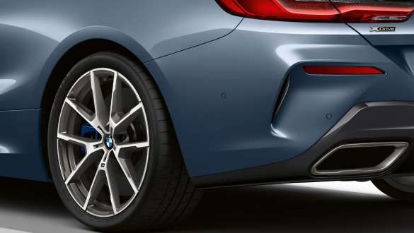 Integral Active Steering G15. BMW M850i xDrive Coupé con Integral Active Steering G15.