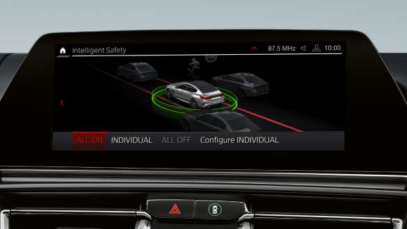 Driving Assistant Professional delle Automobili BMW Serie 8 Gran Coupé M F93 Driving Assistant Professional delle Automobili BMW Serie 8 Gran Coupé M F93 2020, abitacolo