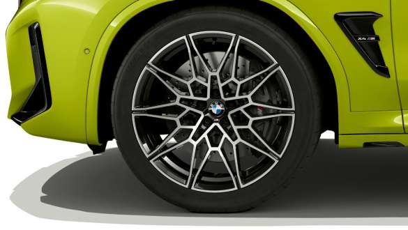 Cerchi in lega leggera M da 21” styling a V nº 765 M BMW X4 M Competition F98 LCI Facelift 2021 BMW X4 M Competition F98 LCI Facelift 2021 Sao Paulo Yellow Cerchi in lega leggera M da 21” styling a V nº 765 M Primo piano