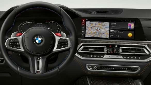 Combinazione di strumenti specifica M della BMW X6 M Competition F96 Combinazione di strumenti specifica M della BMW X6 M Competition F96 2020 SUV, Cockpit