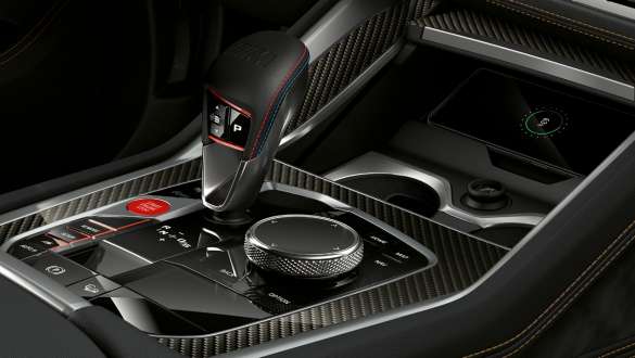 BMW X6 M Competition con cambio Steptronic M F96 Cambio Steptronic M a 8 rapporti con Drivelogic BMW X6 M Competition F96 2020 SUV Abitacolo