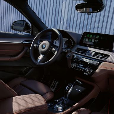 Cockpit della BMW X2 F39 BMW X2 2020 F39 cockpit interni