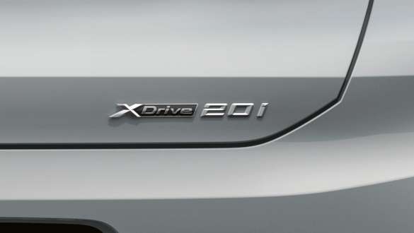 Vista posteriore della BMW X2 SUV F39 BMW X2 xDrive SUV 2020 F39 Brooklyn Grey vista posteriore