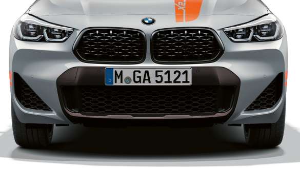 Prese d’aria della BMW X2 SUV F39 Prese d’aria BMW X2 SUV 2020 F39 Brooklyn Grey vista anteriore