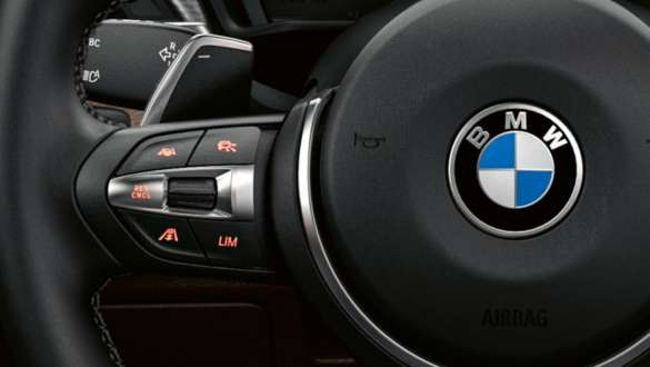 Volante in pelle BMW X2 SUV F39 Volante in pelle della BMW X2 SUV 2020 F39 interni