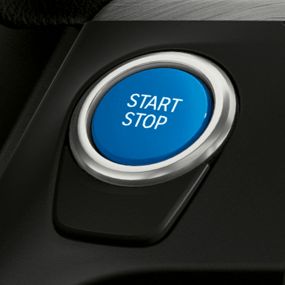 Pulsante start-stop della BMW iX3 G08 Pulsante start-stop della BMW iX3 G08 2020 cockpit