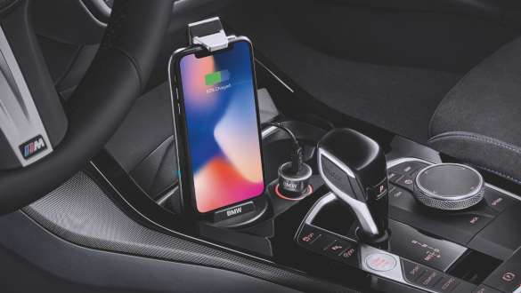 Stazione BMW Wireless Charging Universal della BMW iX3 SUV G08 Stazione BMW Wireless Charging Universal della BMW iX3 SUV G08 2020