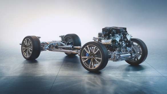 Assetto adattivo M della BMW X6 SUV G06. Assetto adattivo M della BMW X6 SUV G06.