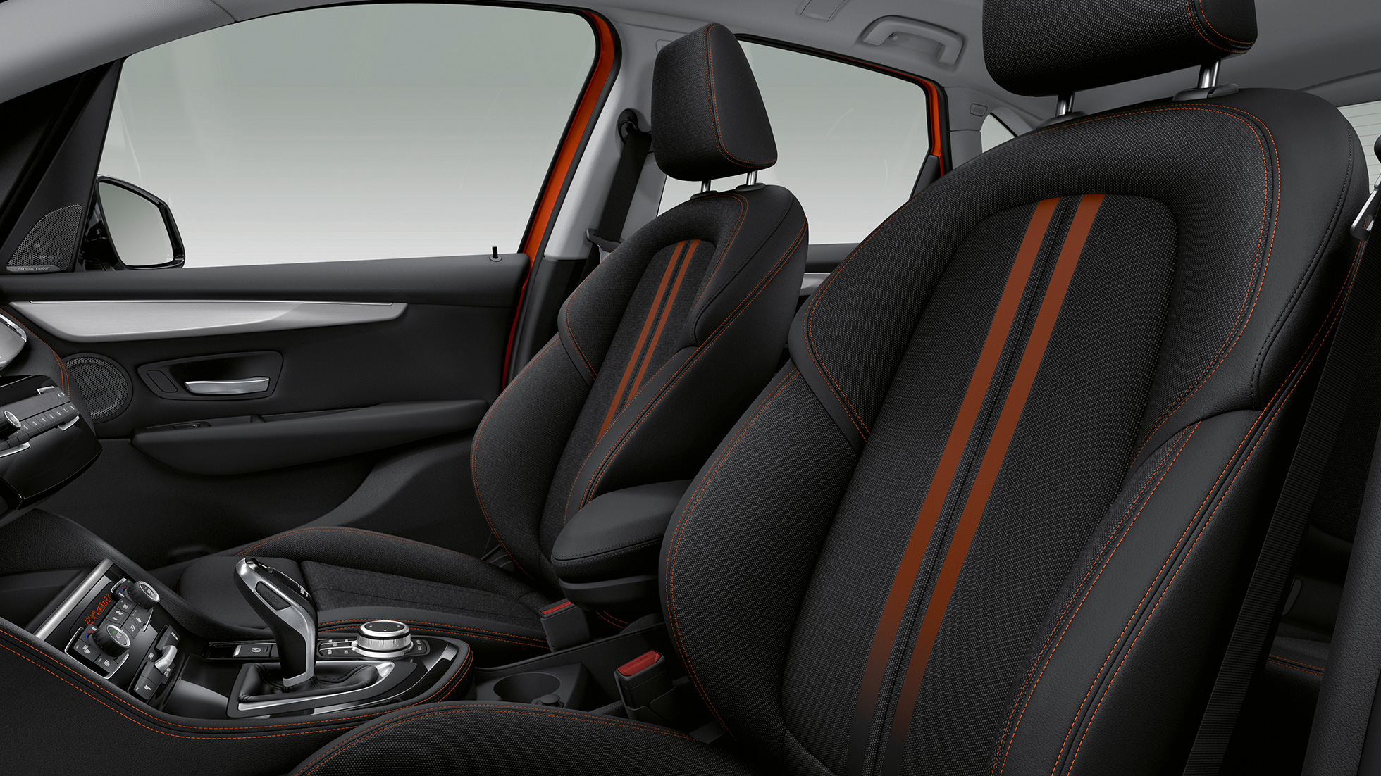 Sedili sportivi della BMW Serie 2 Active Tourer F45 Sedili sportivi della BMW Serie 2 Active Tourer F45 2018 abitacolo