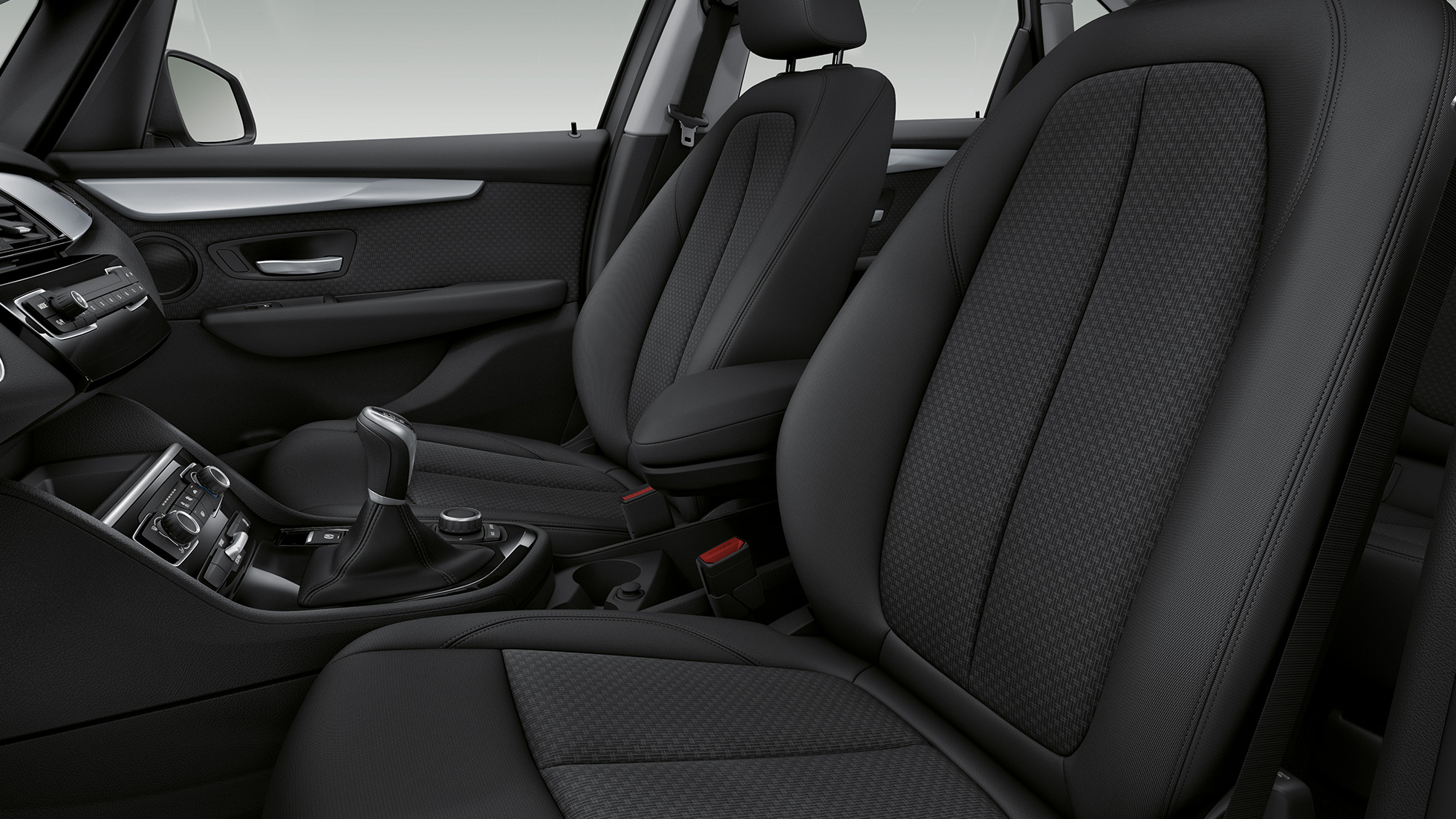 Sedili sportivi della BMW Serie 2 Active Tourer Versione Advantage F45 Sedili sportivi della BMW Serie 2 Active Tourer 218i F45 2018 Interni