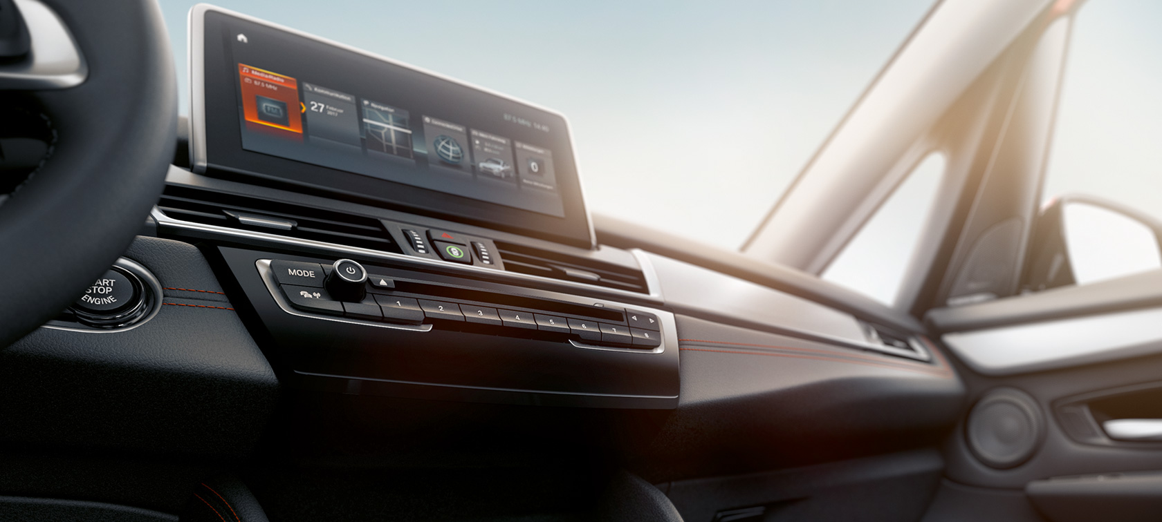 Control Display della BMW Serie 2 Active Tourer F45 Control Display della BMW Serie 2 Active Tourer F45 2018 abitacolo