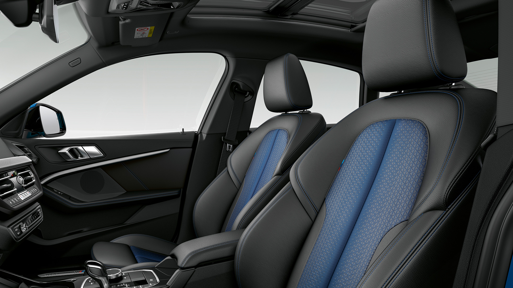Sedili sportivi in Trigon Sensatec nero della BMW Serie 2 Gran Coupé, versione M Sport F44 Sedili sportivi in Trigon Sensatec nero della BMW Serie 2 Gran Coupé, versione M Sport F44, interni