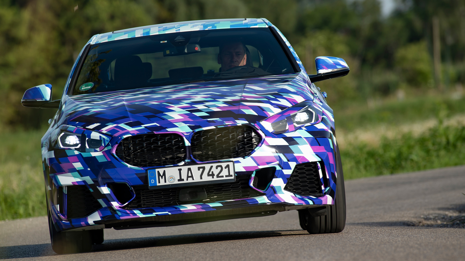 Vista anteriore della BMW Serie 2 Gran Coupé BMW Serie 2 Gran Coupé F44 2020, vista anteriore del prototipo camuffato