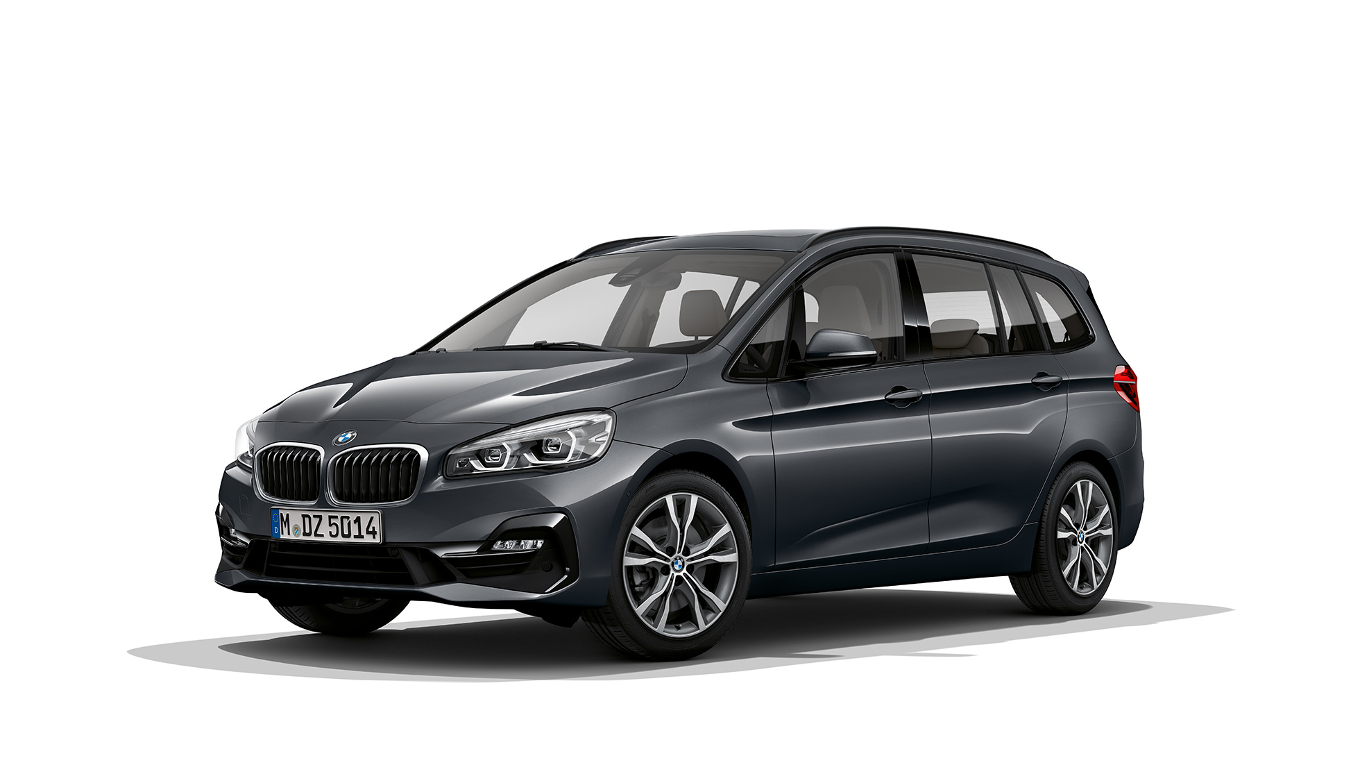 Vista anteriore a tre quarti della BMW Serie 2 Gran tourer Versione Sport F46 BMW Serie 2 Gran Tourer 220d Versione Sport F46 Facelift 2018 Mineral Grey metallizzato vista anteriore a tre quarti