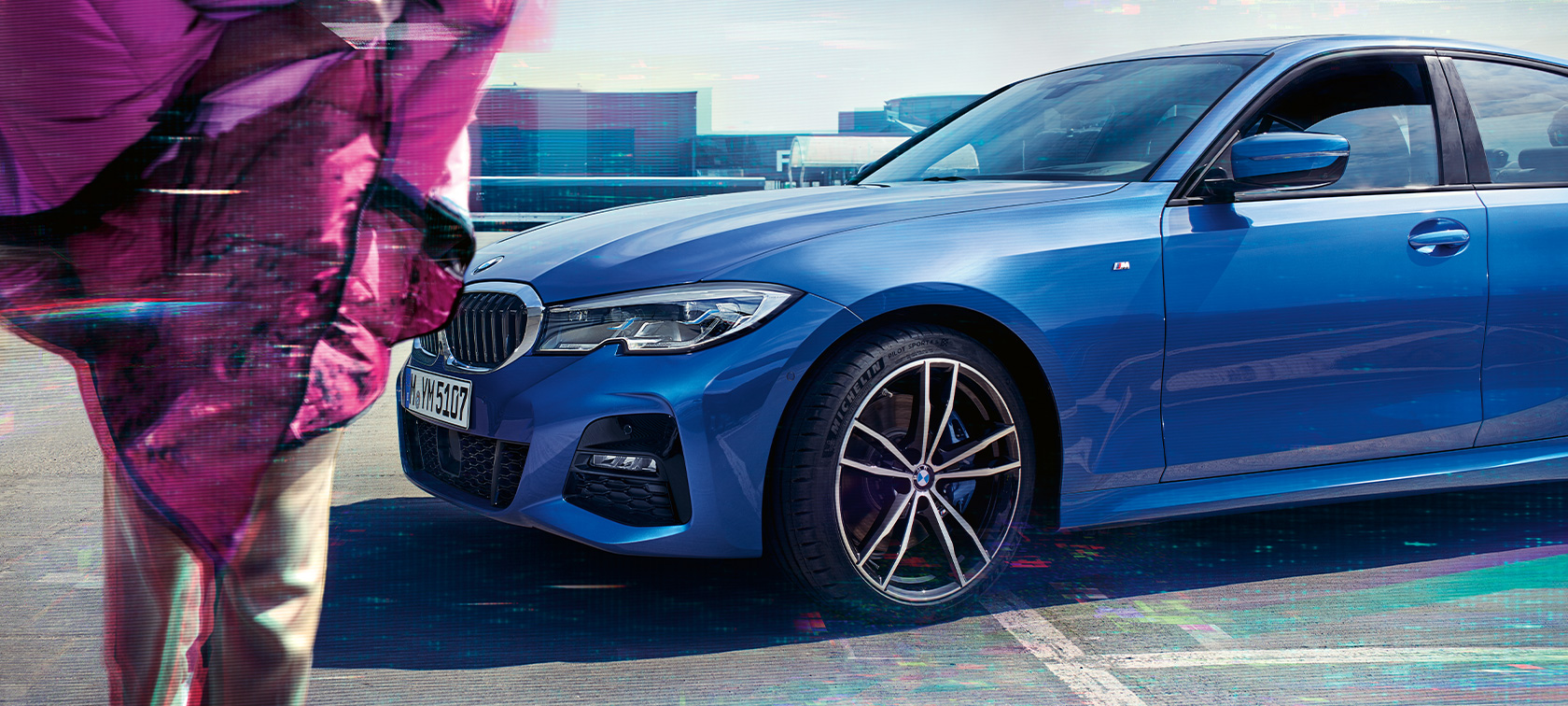 Assistenza alla guida Connectivity della BMW Serie 3 Berlina G20 BMW Serie 3 Berlina BMW 330i assistenza alla guida Connectivity G20