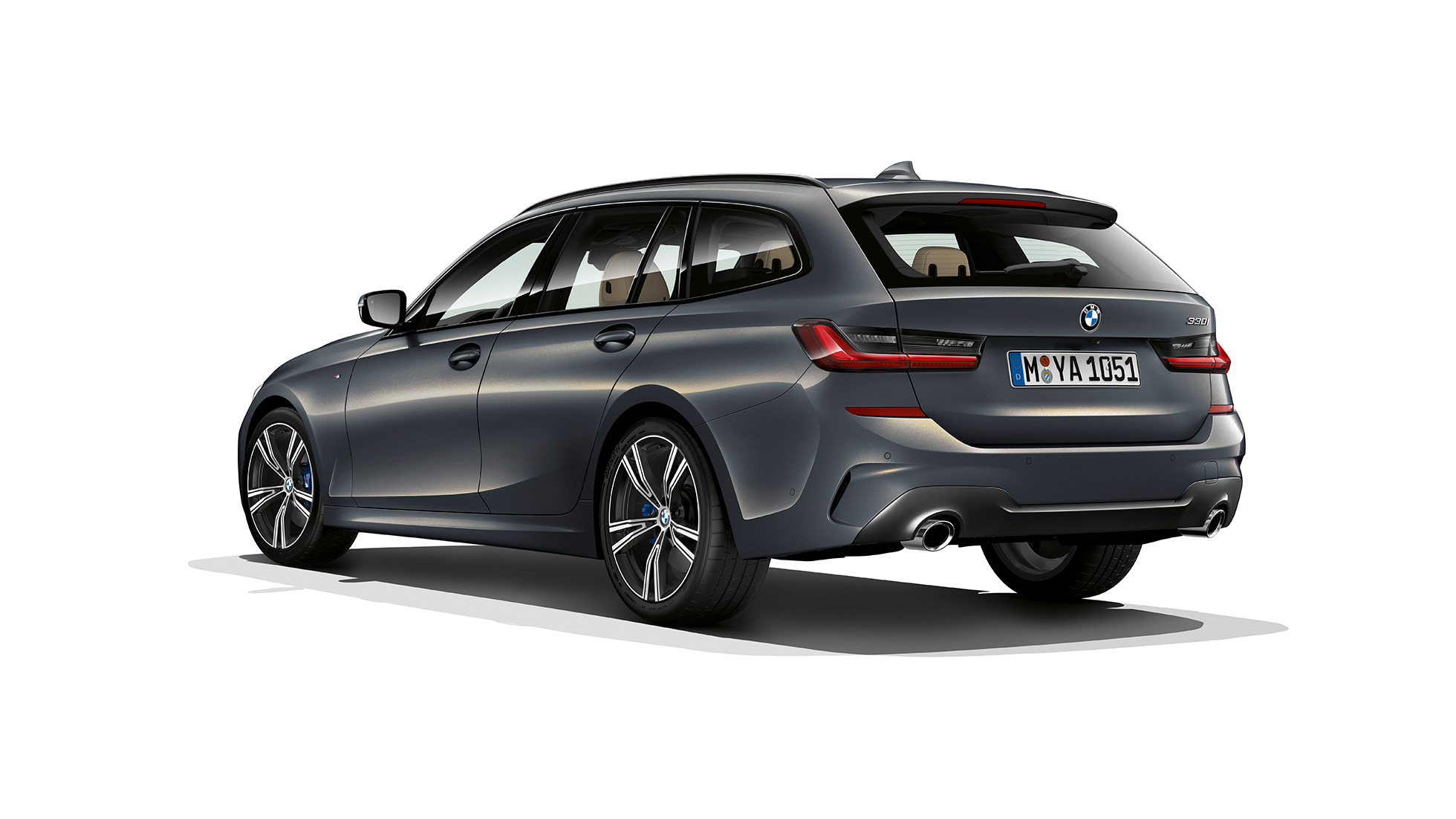 Versione M Sport, vista posteriore a tre quarti G21 BMW Serie 3 Touring, versione M sport, vista posteriore a tre quarti G21