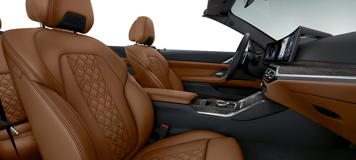 Rivestimenti interni in pelle Merino full BMW Individual Tartufo della BMW Serie 4 Cabrio Individual 2020 G23 Abitacolo Rivestimenti interni in pelle Merino full BMW Individual Tartufo della BMW Serie 4 Cabrio Individual G23 2020 Abitacolo Cockpit