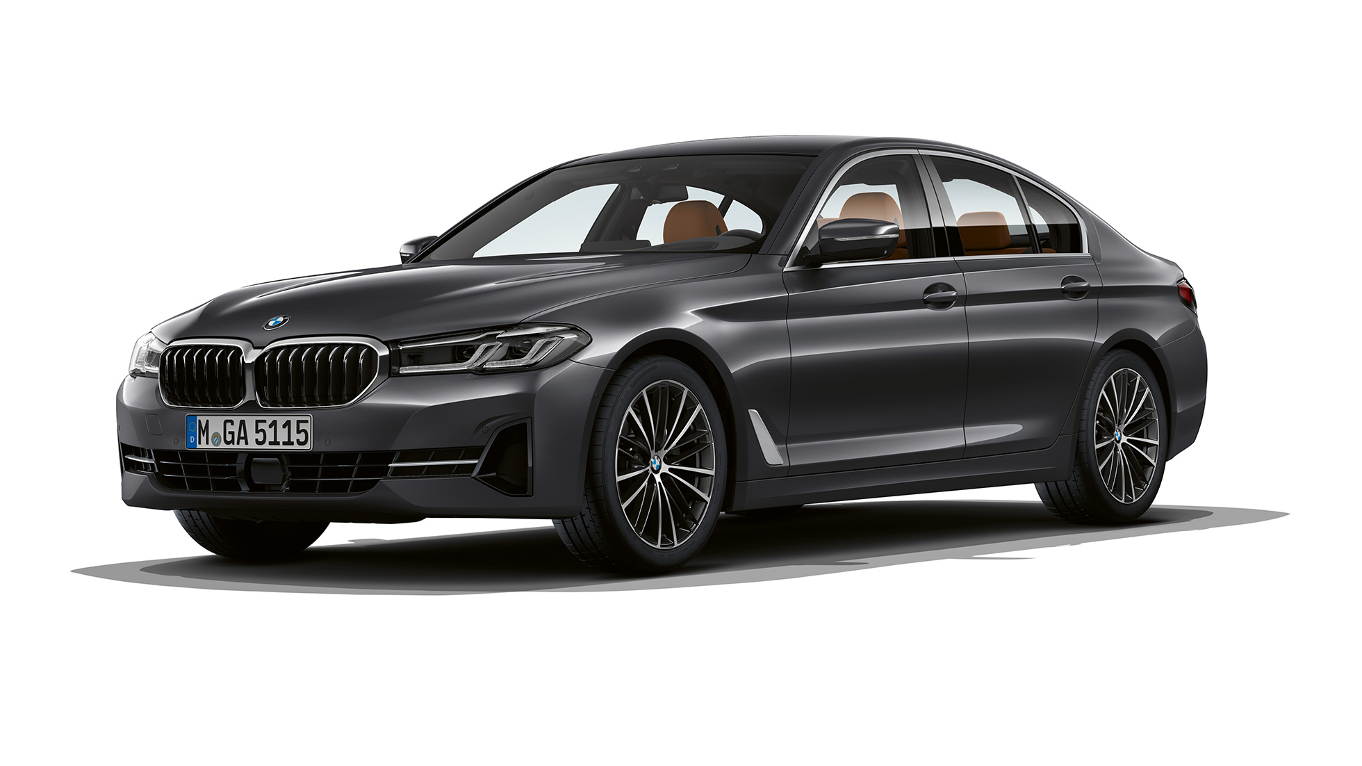 BMW Serie 5 Berlina G30 Berlina, versione base BMW Serie 5 Berlina 540i G30 2020 allestimento base in Sophisto Grey, vista anteriore a tre quarti
