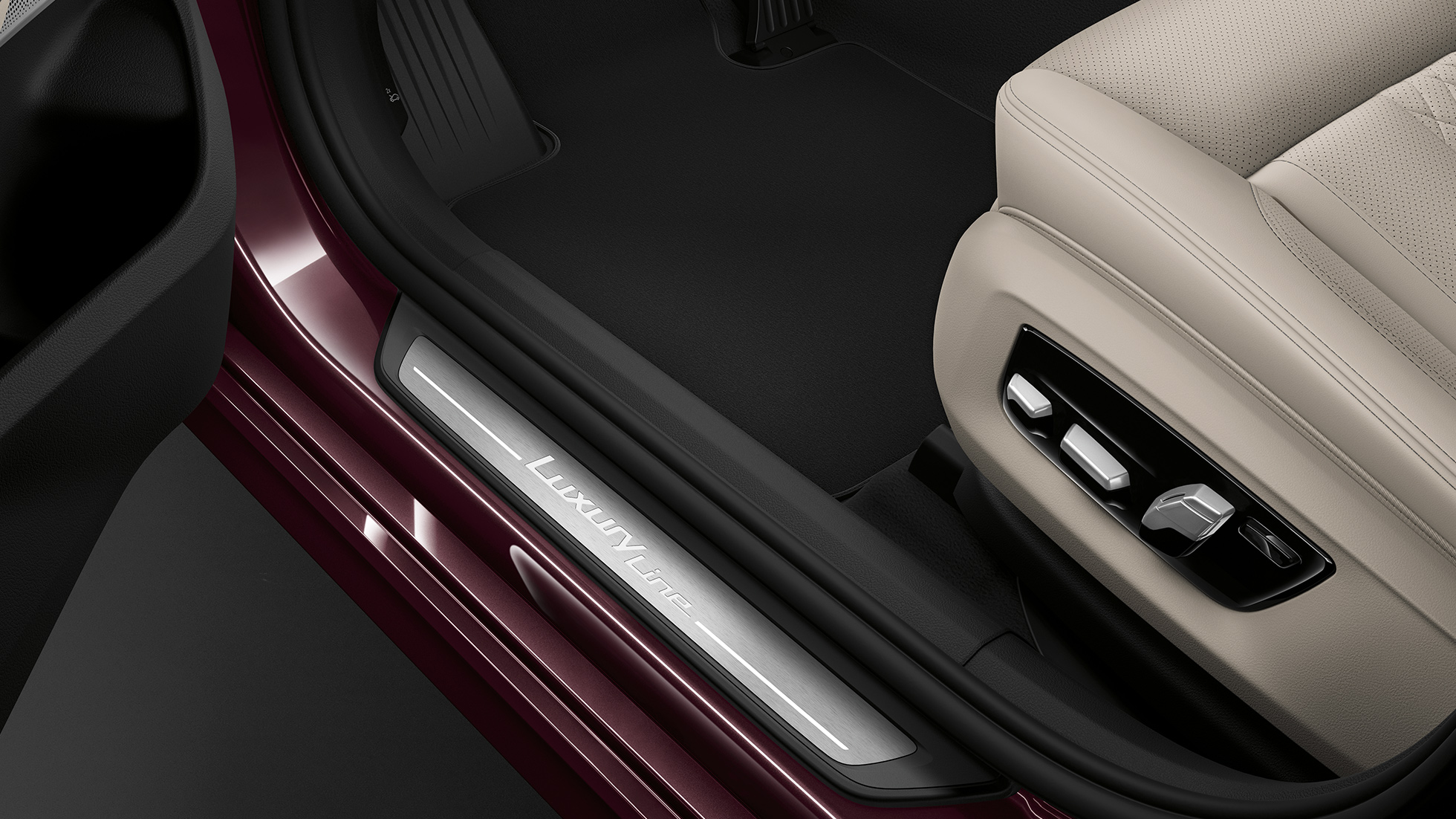 BMW Serie 6 Gran Turismo G32 Versione Luxury Posteriore Listello battitacco BMW Serie 6 Gran Turismo G32 2017 Versione Luxury Royal Burgundy Red Listello battitacco