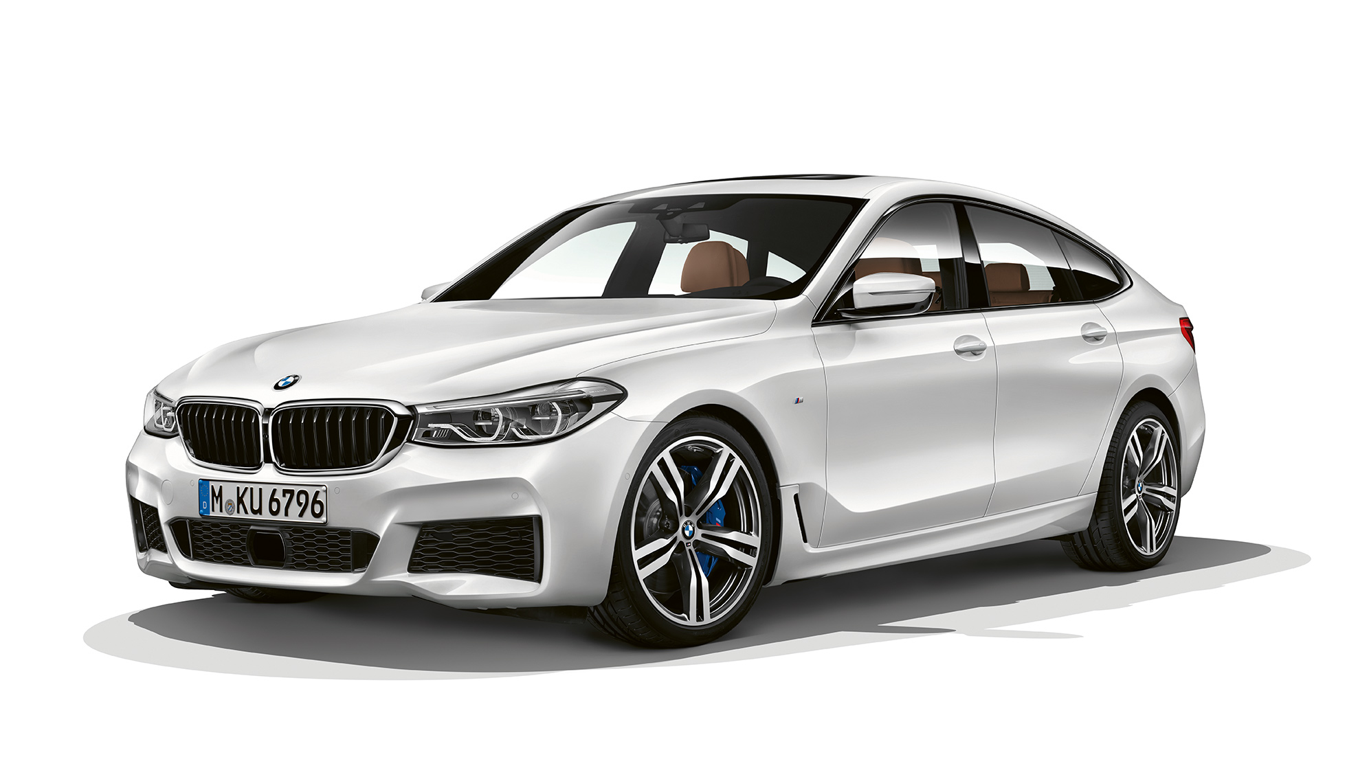 BMW Serie 6 Gran Turismo G32 Pacchetto sportivo M Vista anteriore a tre quarti BMW Serie 6 Gran Turismo G32 2017 Pacchetto sportivo M Mineral White metallizzato Vista anteriore a tre quarti