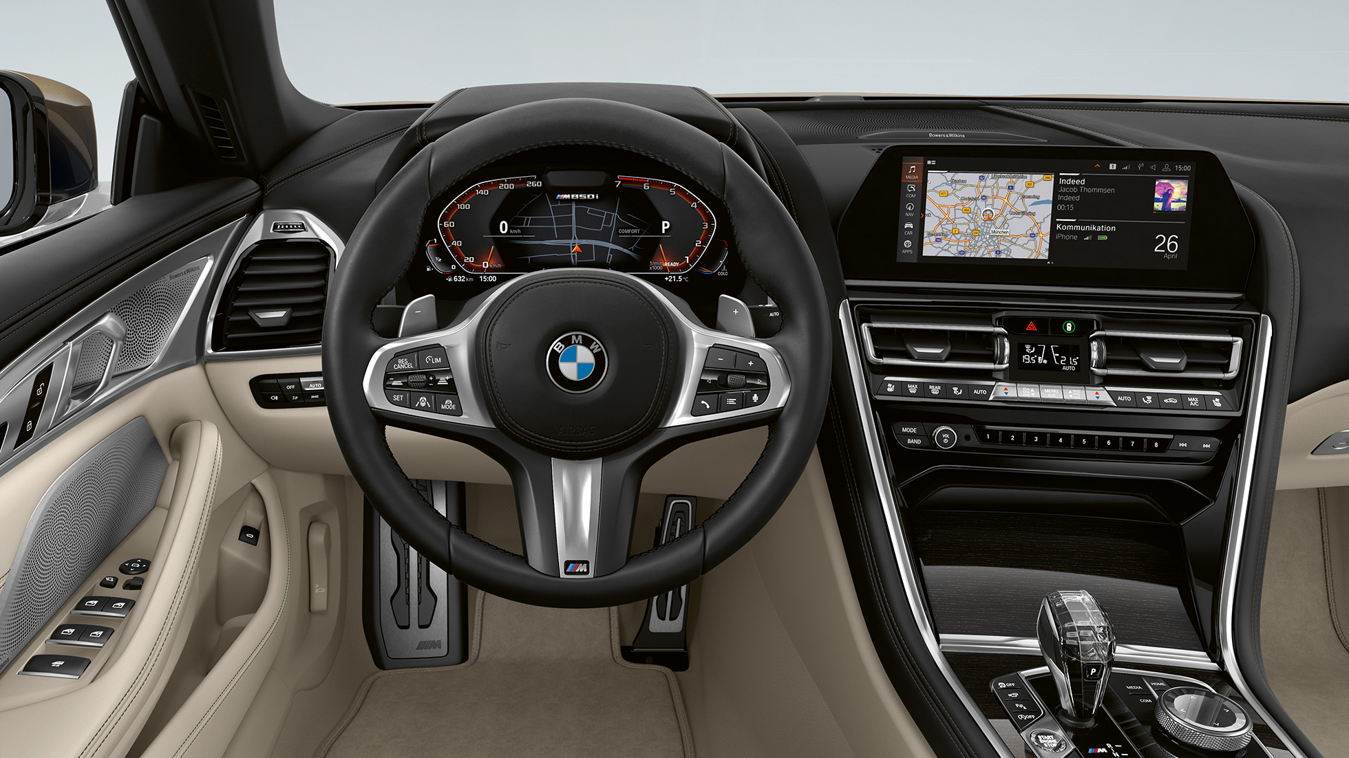 Nuova BMW M850i xDrive, Dravit Grey metallic, cockpit con volante M in pelle G14. Nuova BMW M850i xDrive, Dravit Grey metallic, cockpit con volante M in pelle G14.