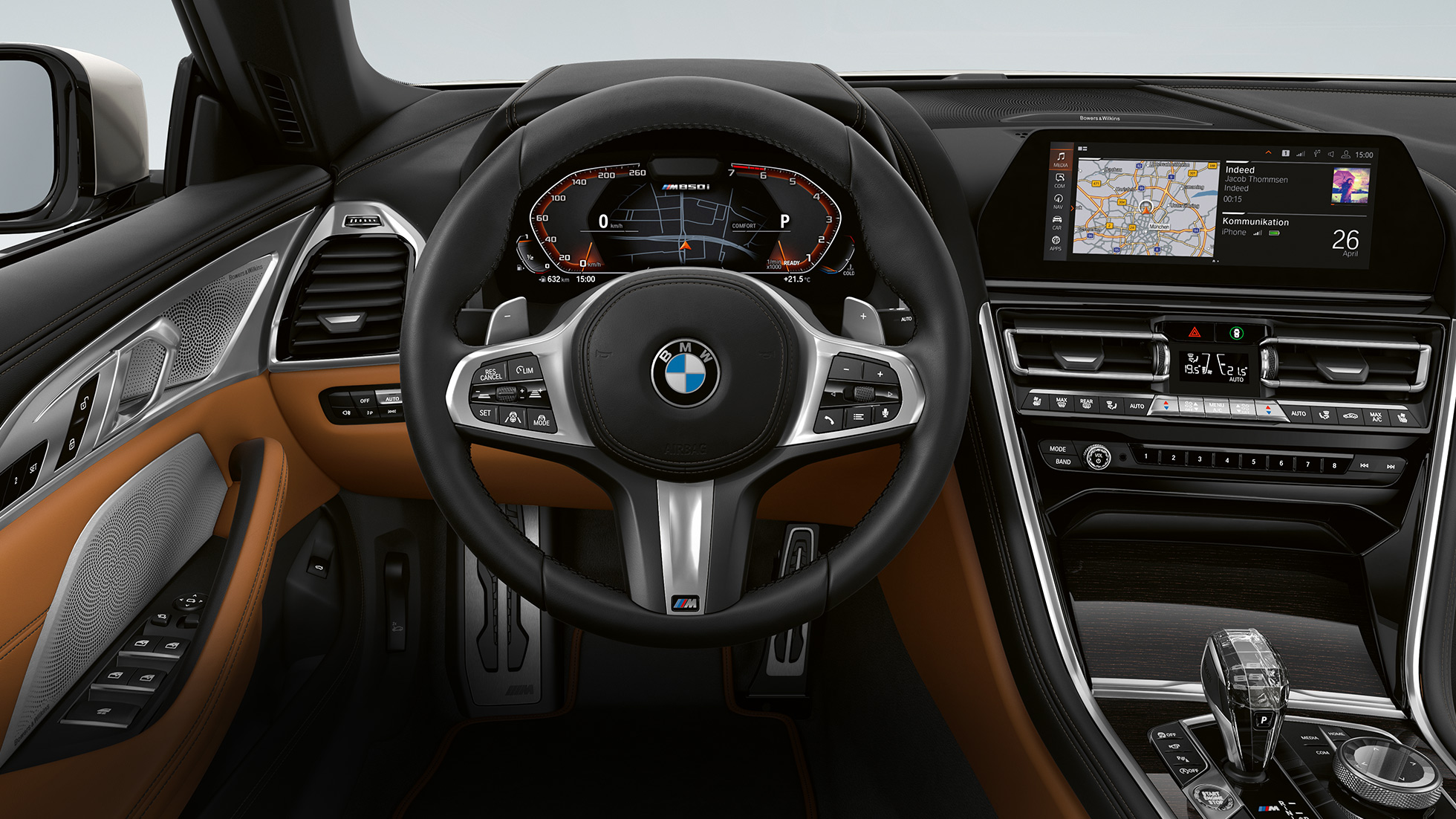 Nuova BMW M850i xDrive, volante M in pelle con paddle e comandi multifunzione G14. Nuova BMW M850i xDrive, volante M in pelle con paddle e comandi multifunzione G14.