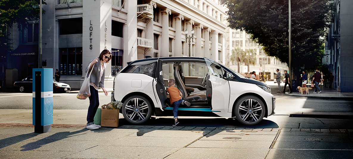 Autonomia, ricarica ed efficienza della BMW i3. Autonomia, ricarica ed efficienza della BMW i3.