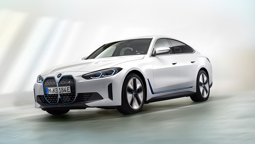 BMW i4 2021 G26 foto 2 BMW i4 2021 G26 Gran Coupé auto puramente elettrica foto 2