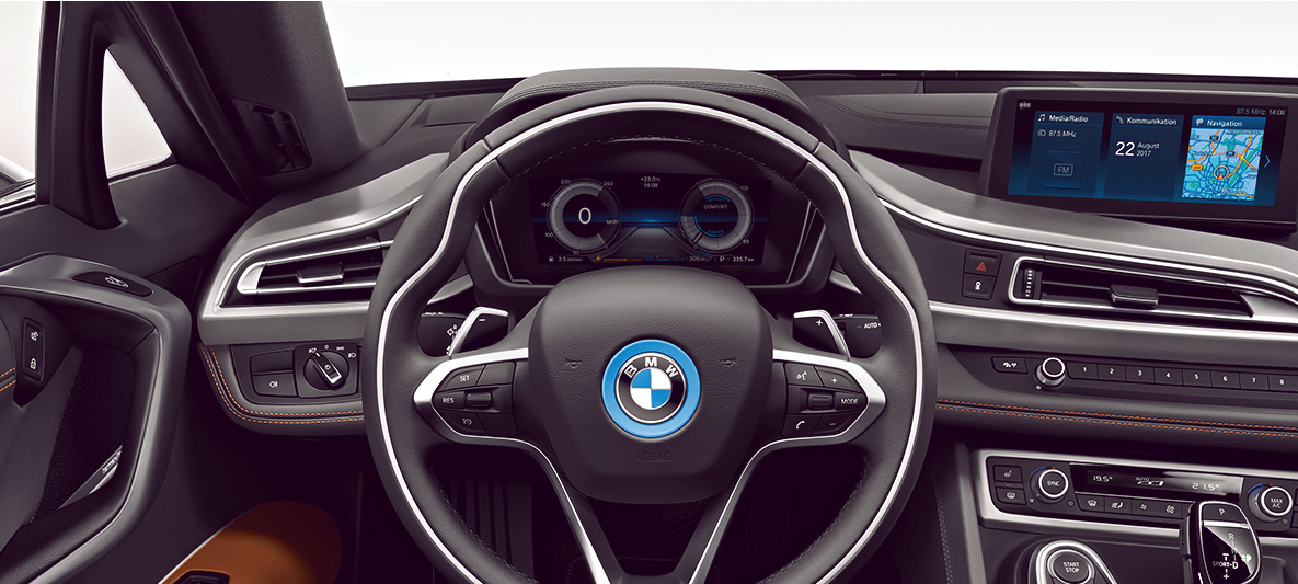 Abitacolo della BMW i8 Coupé I12 Abitacolo della BMW i8 Coupé I12
