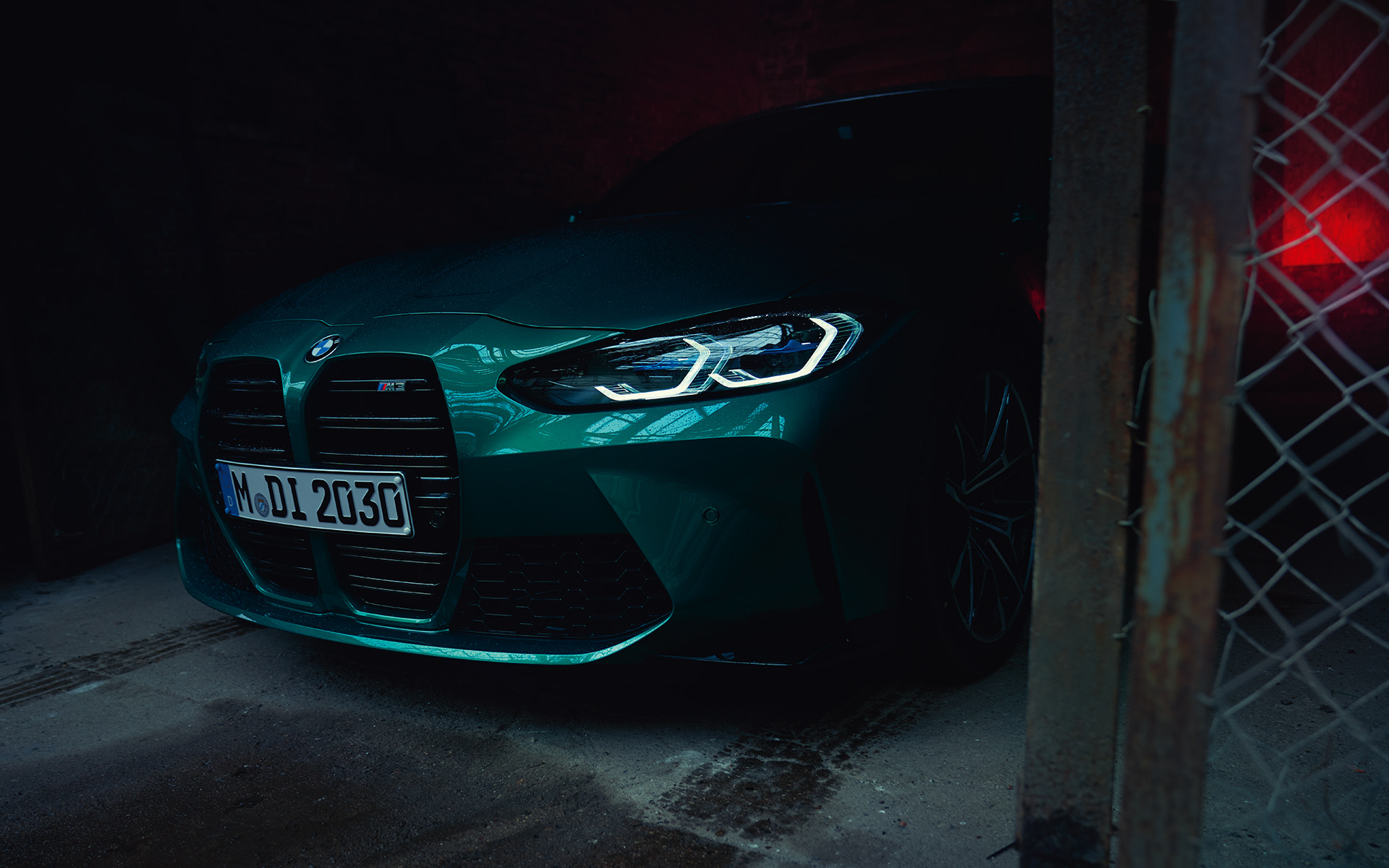 BMW M3 G80 2020 Isle of Man Green metallizzato Vista laterale frontale