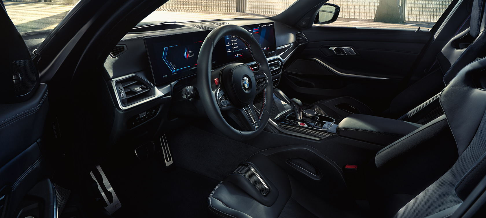 Cockpit della BMW Serie 3 Touring Automobili M Interni con cockpit della BMW Serie 3 Touring Automobili M